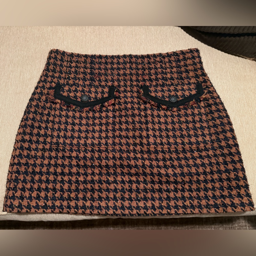 Veronica Beard Houndstooth Skirt in Brown and Black